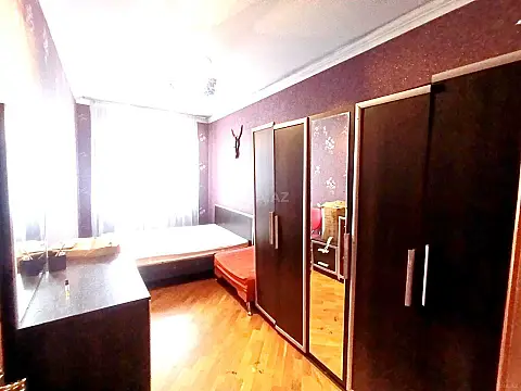 Kirayə verilir 2 otaqlı mənzil 60 m²