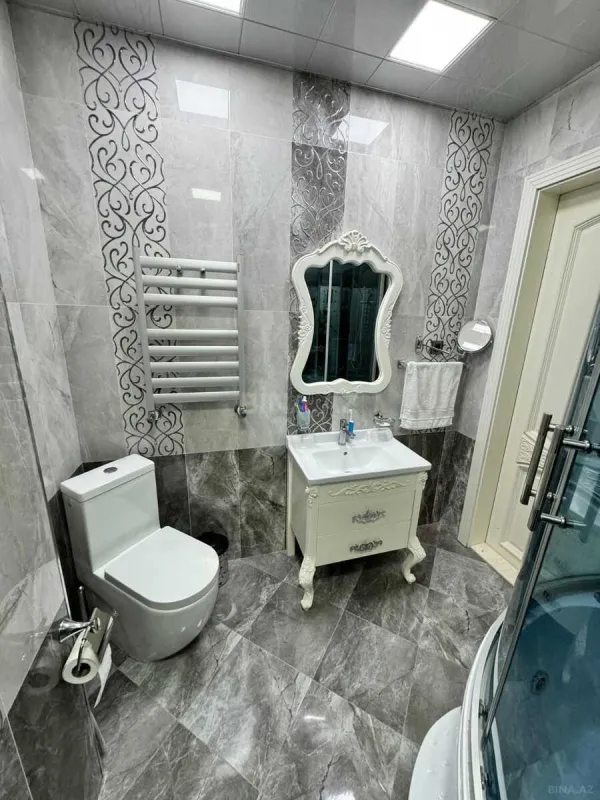 Satılır 3 otaqlı mənzil 140 m²