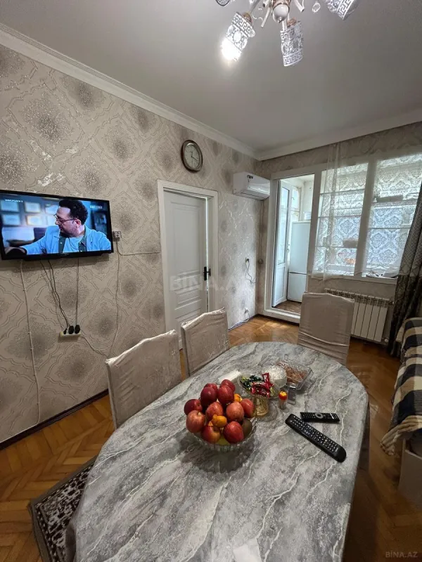 Satılır 2 otaqlı mənzil 42 m²
