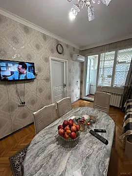 Satılır 2 otaqlı mənzil 42 m²