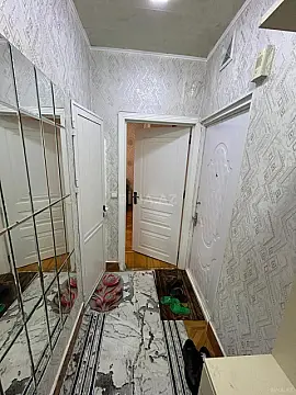 Satılır 2 otaqlı mənzil 42 m²