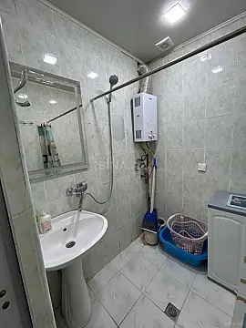 Satılır 2 otaqlı mənzil 42 m²