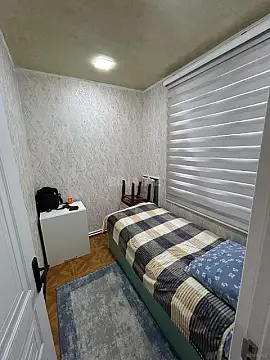 Satılır 2 otaqlı mənzil 42 m²