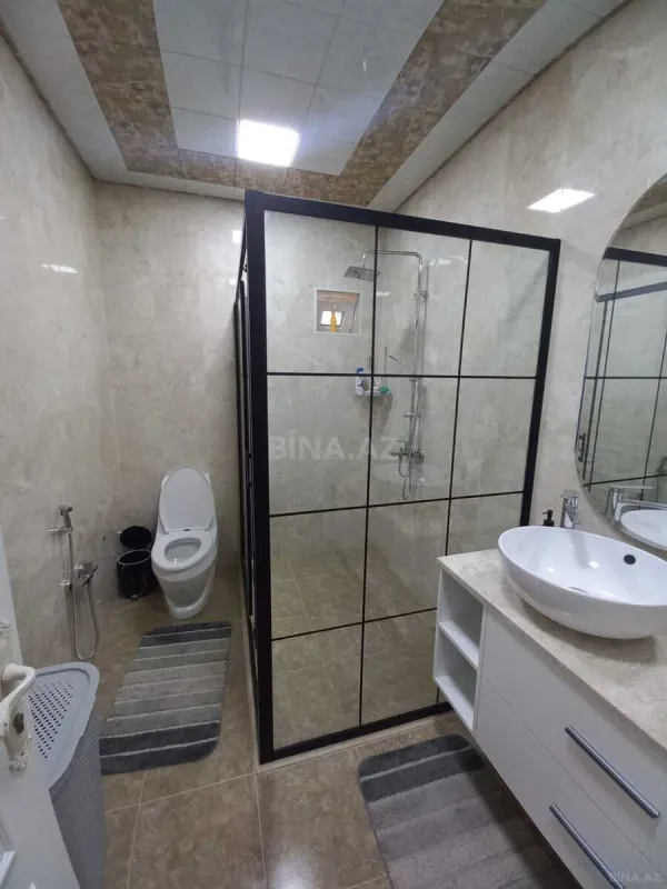 Satılır 5 otaqlı həyət evi 190 m²