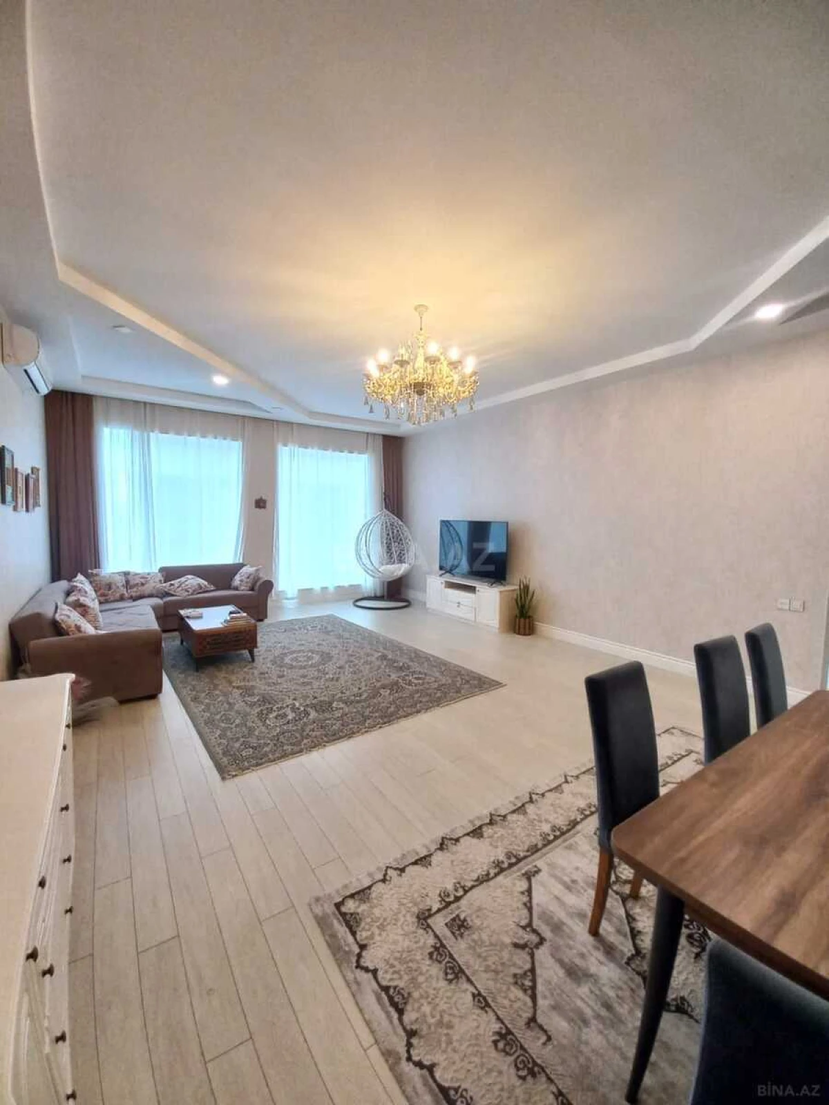 Satılır 5 otaqlı həyət evi 190 m²
