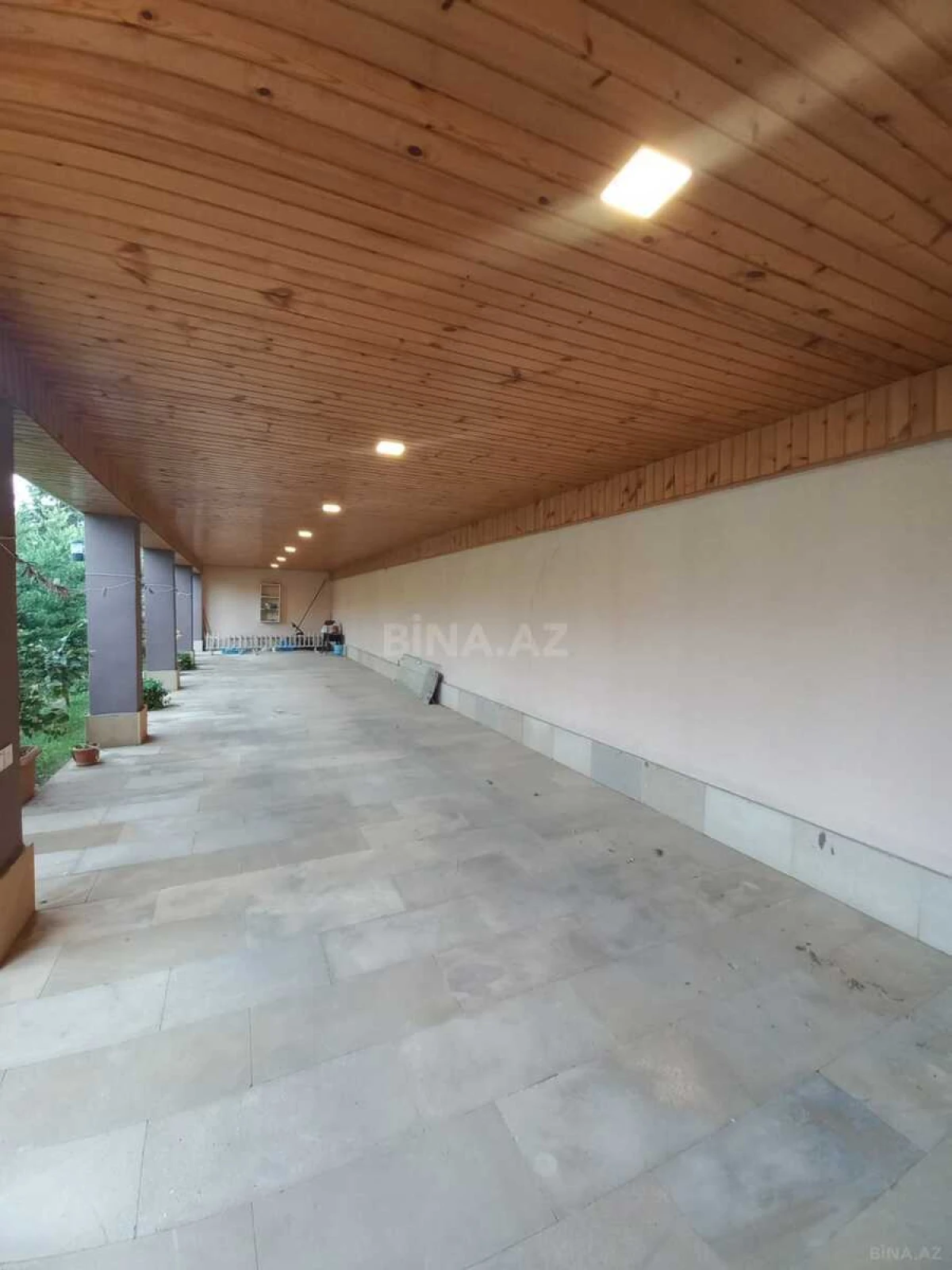 Satılır 5 otaqlı həyət evi 190 m²