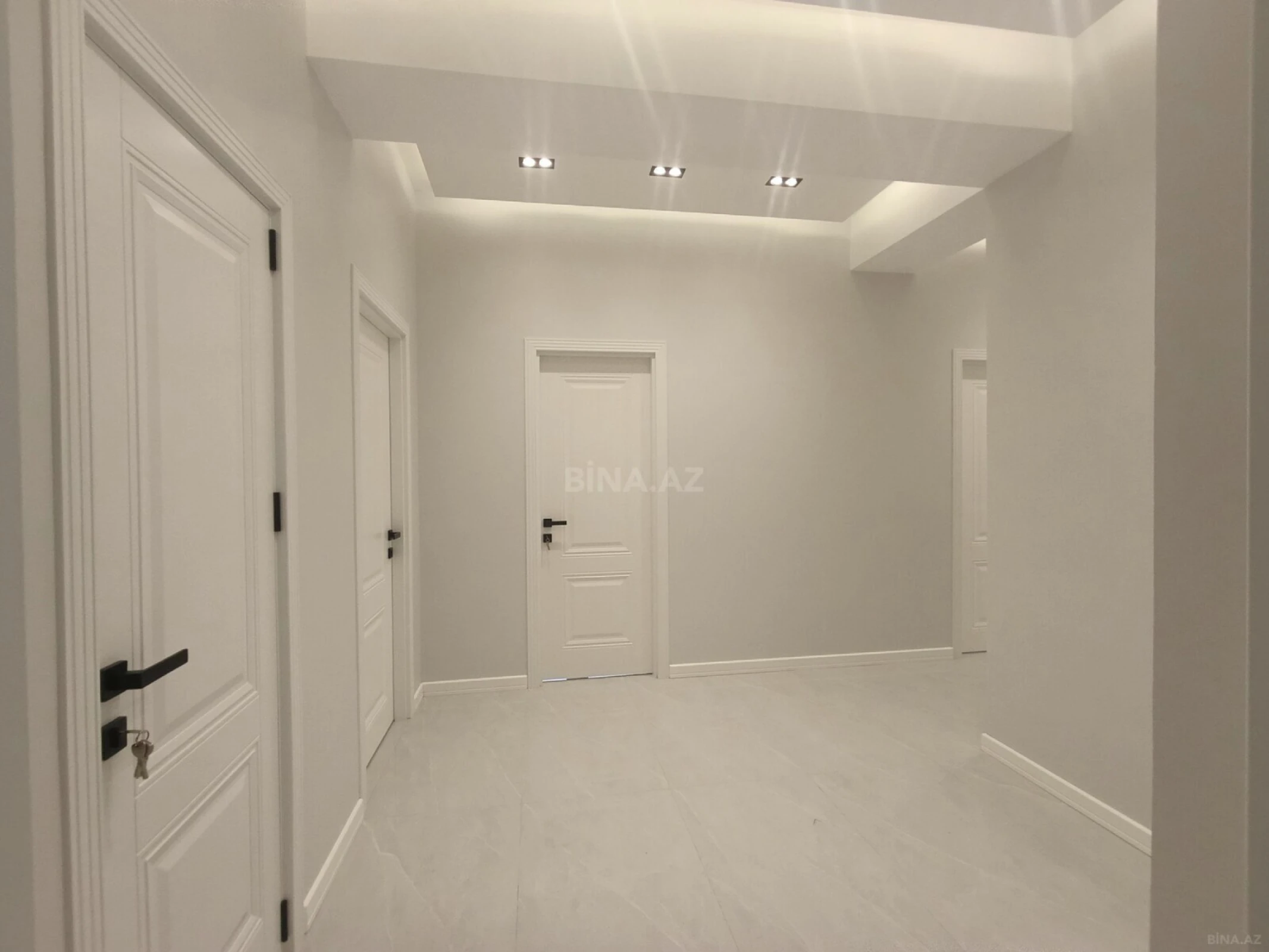 Satılır 3 otaqlı mənzil 90 m²