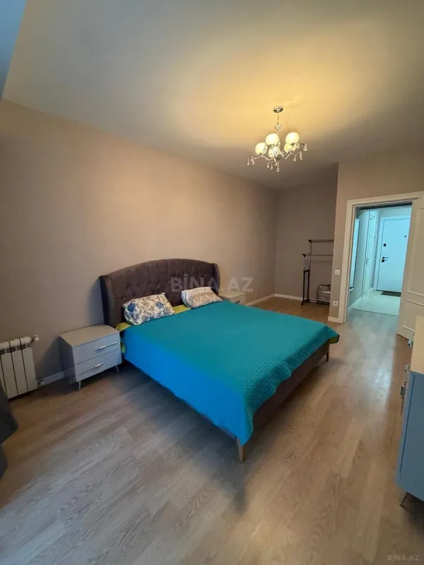 Kirayə verilir 2 otaqlı mənzil 75 m²