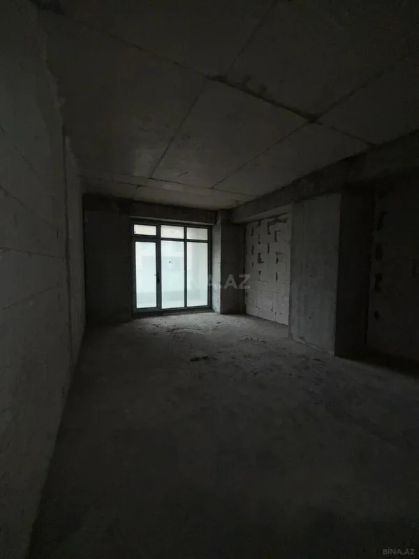 Satılır 3 otaqlı mənzil 147.5 m²