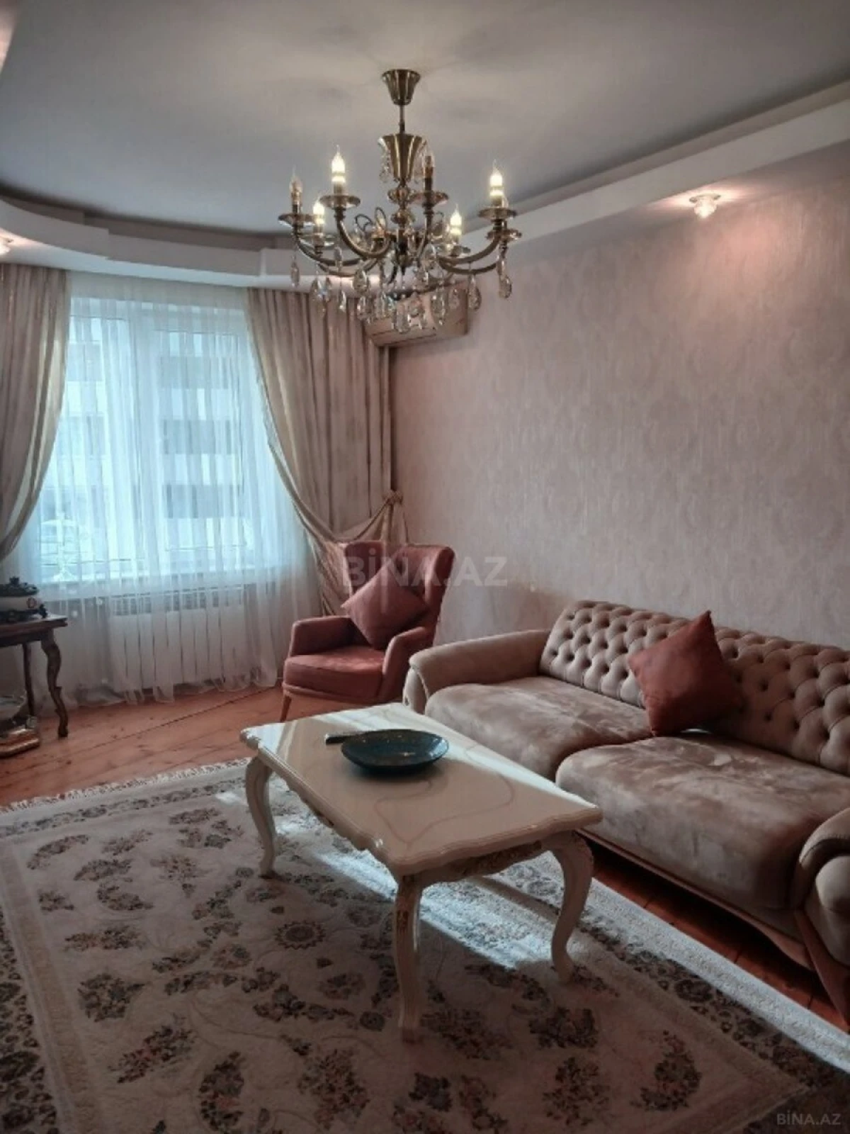 Satılır 3 otaqlı mənzil 90 m²