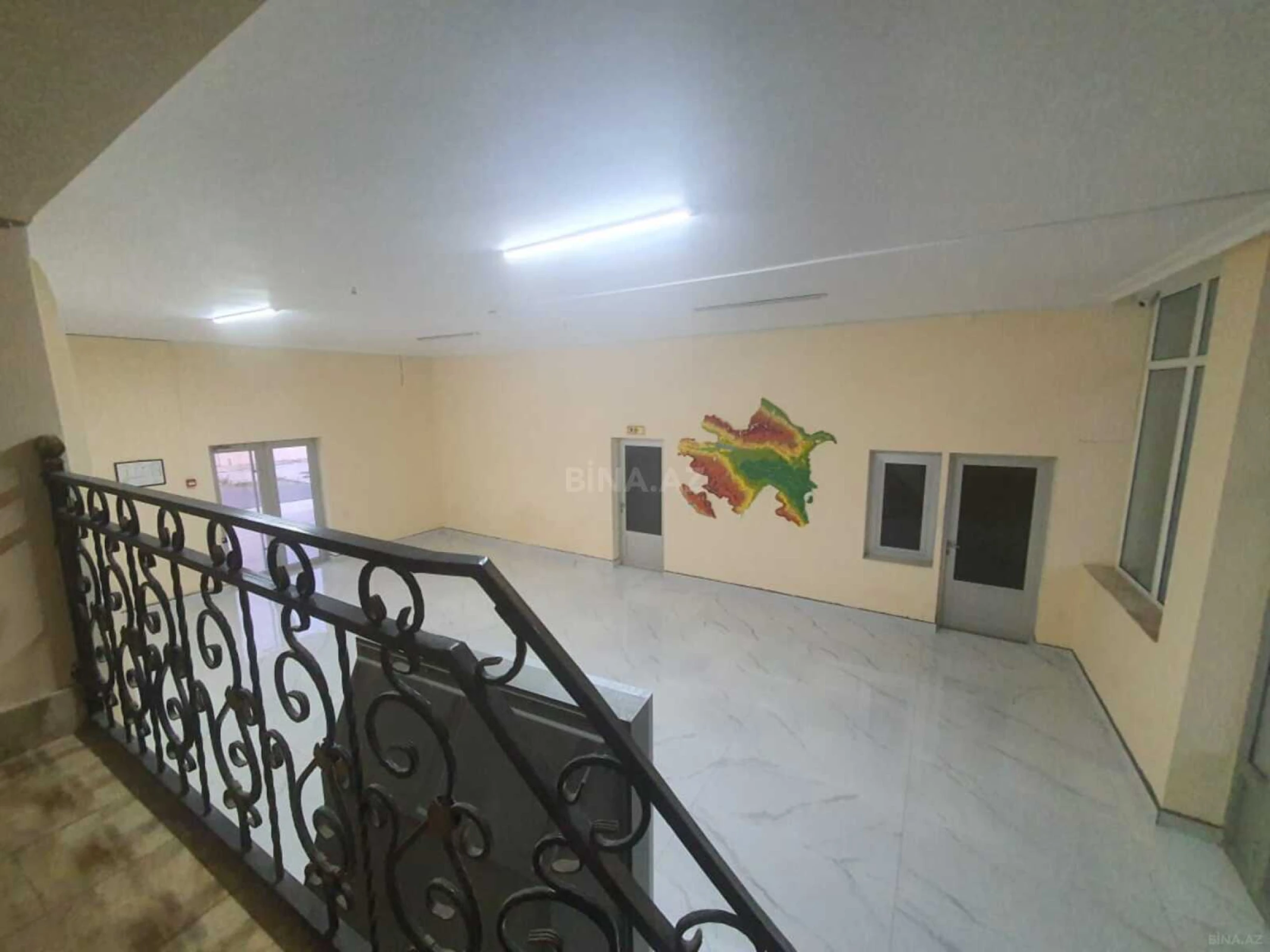 Satılır obyekt 2000 m²