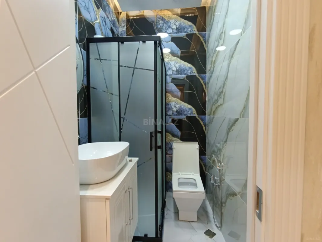 Satılır 2 otaqlı mənzil 88 m²