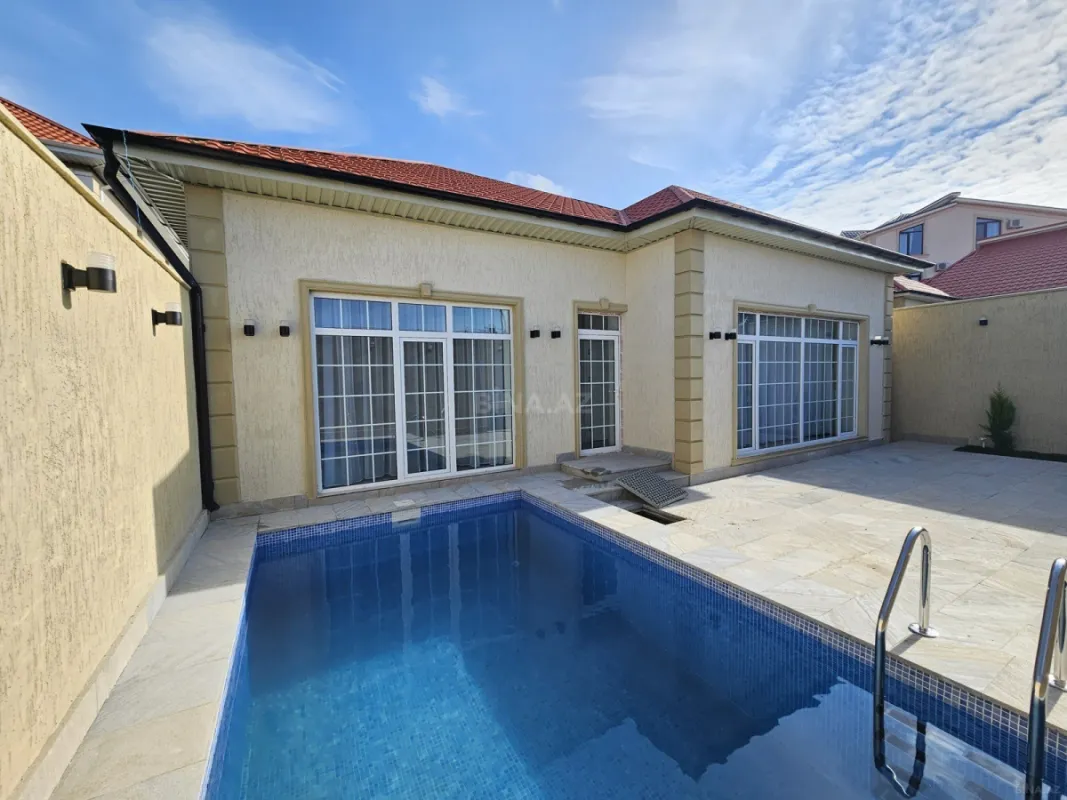 Satılır 4 otaqlı həyət evi 130 m²