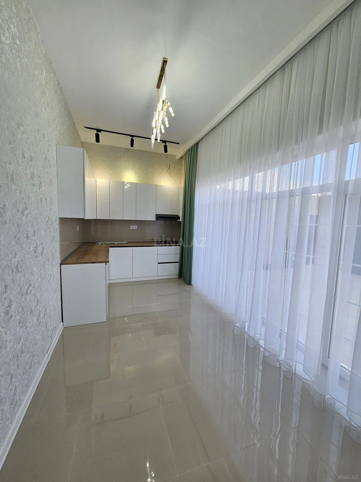 Satılır 4 otaqlı həyət evi 130 m²