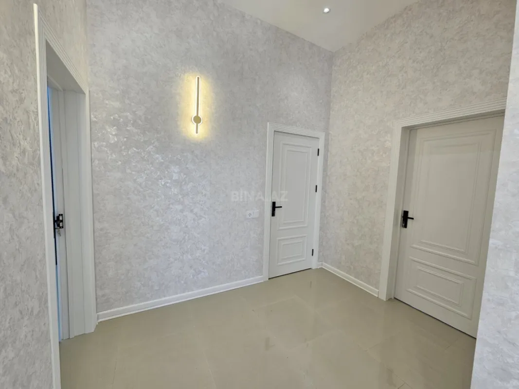 Satılır 4 otaqlı həyət evi 130 m²