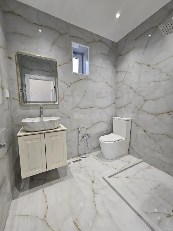 Satılır 4 otaqlı həyət evi 130 m²