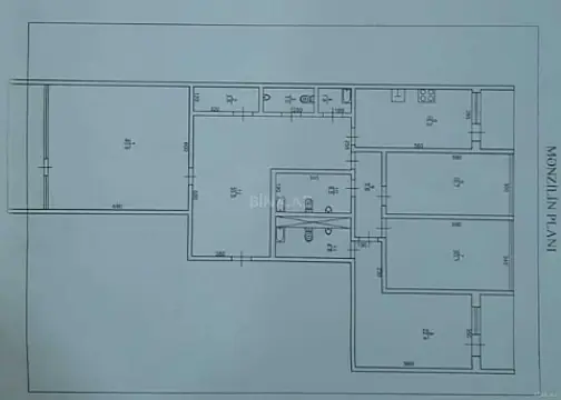Satılır 4 otaqlı mənzil 210 m²