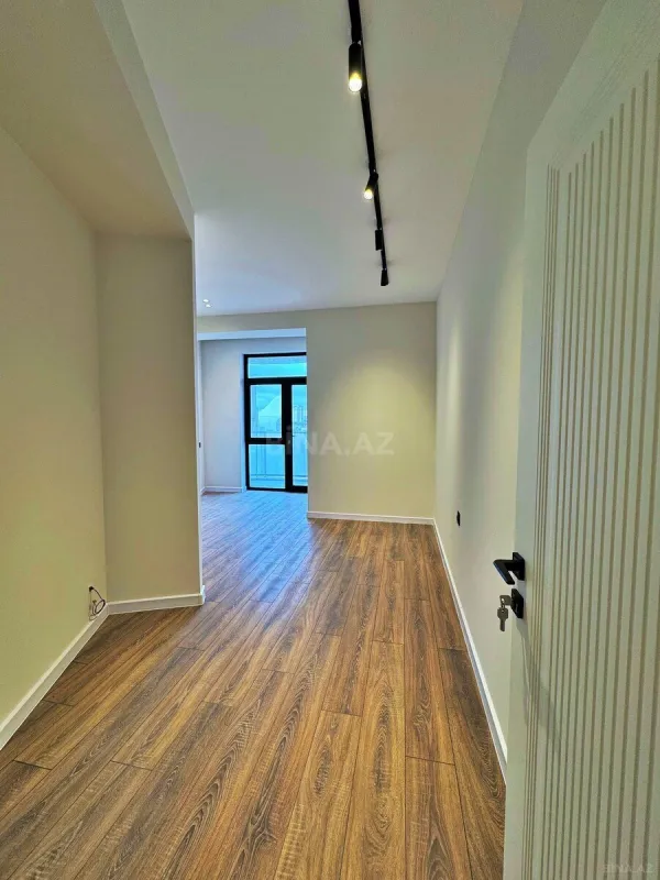 Satılır 3 otaqlı mənzil 84 m²