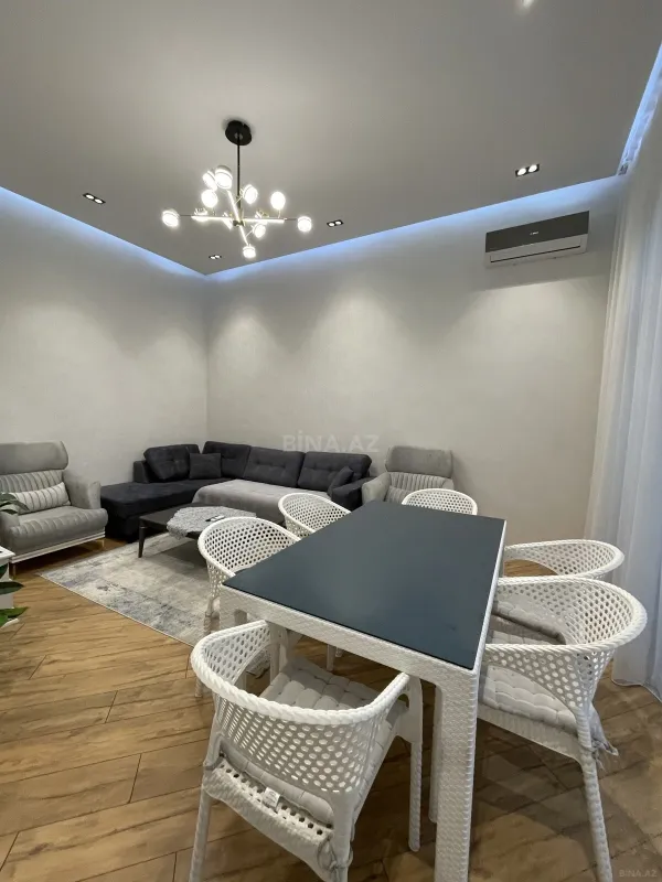 Kirayə verilir 4 otaqlı həyət evi 250 m²
