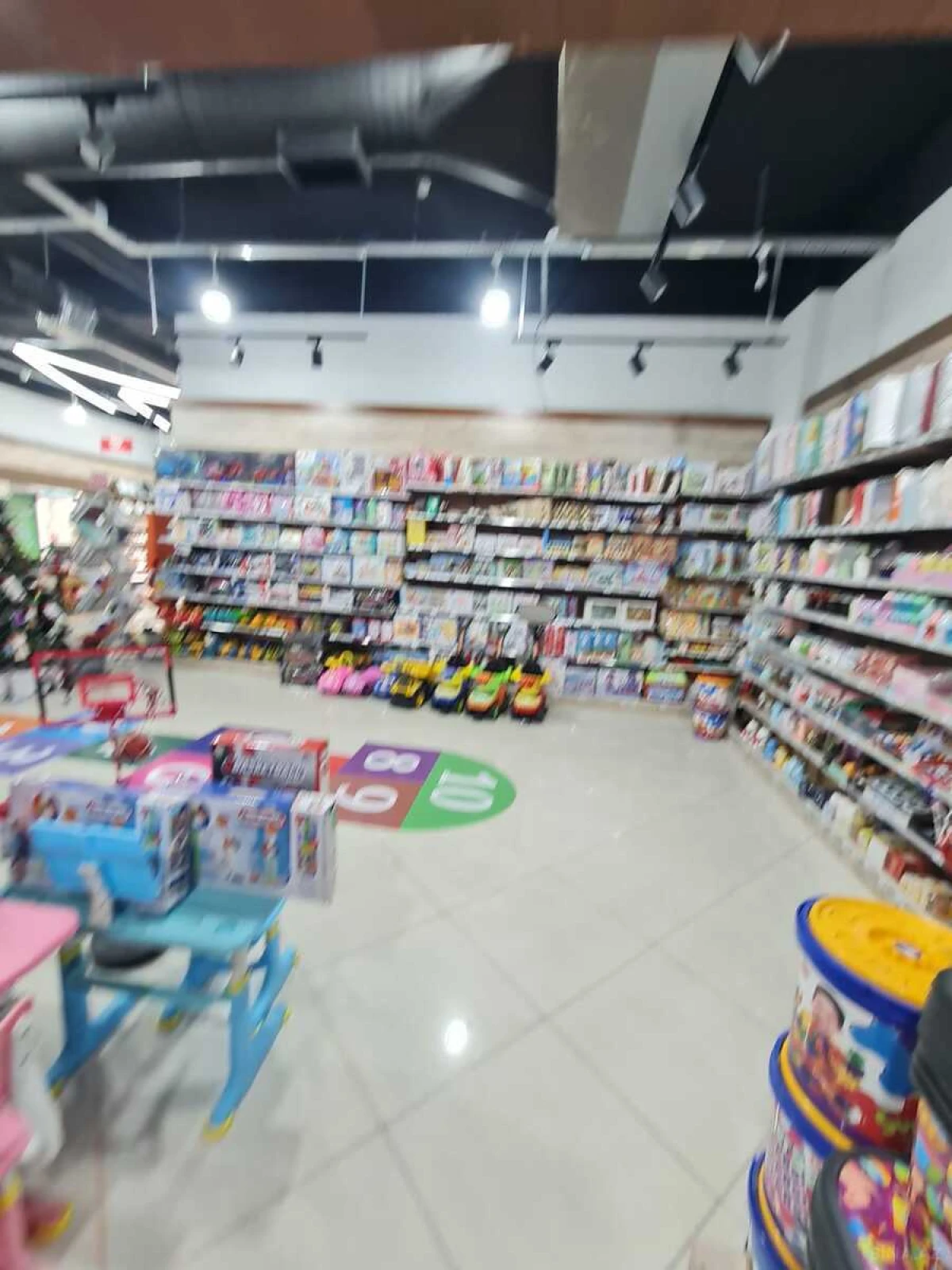 Satılır obyekt 1250 m²