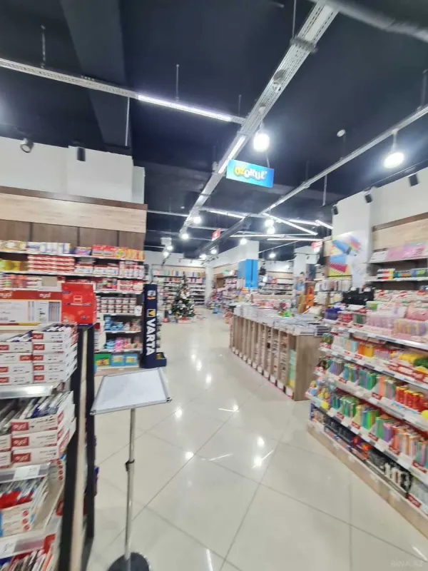 Satılır obyekt 1250 m²