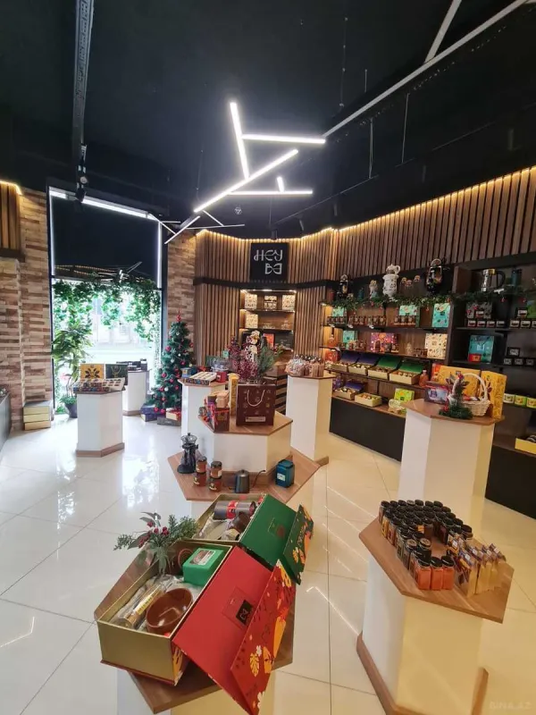 Satılır obyekt 1250 m²