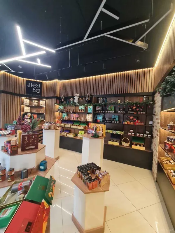 Satılır obyekt 1250 m²