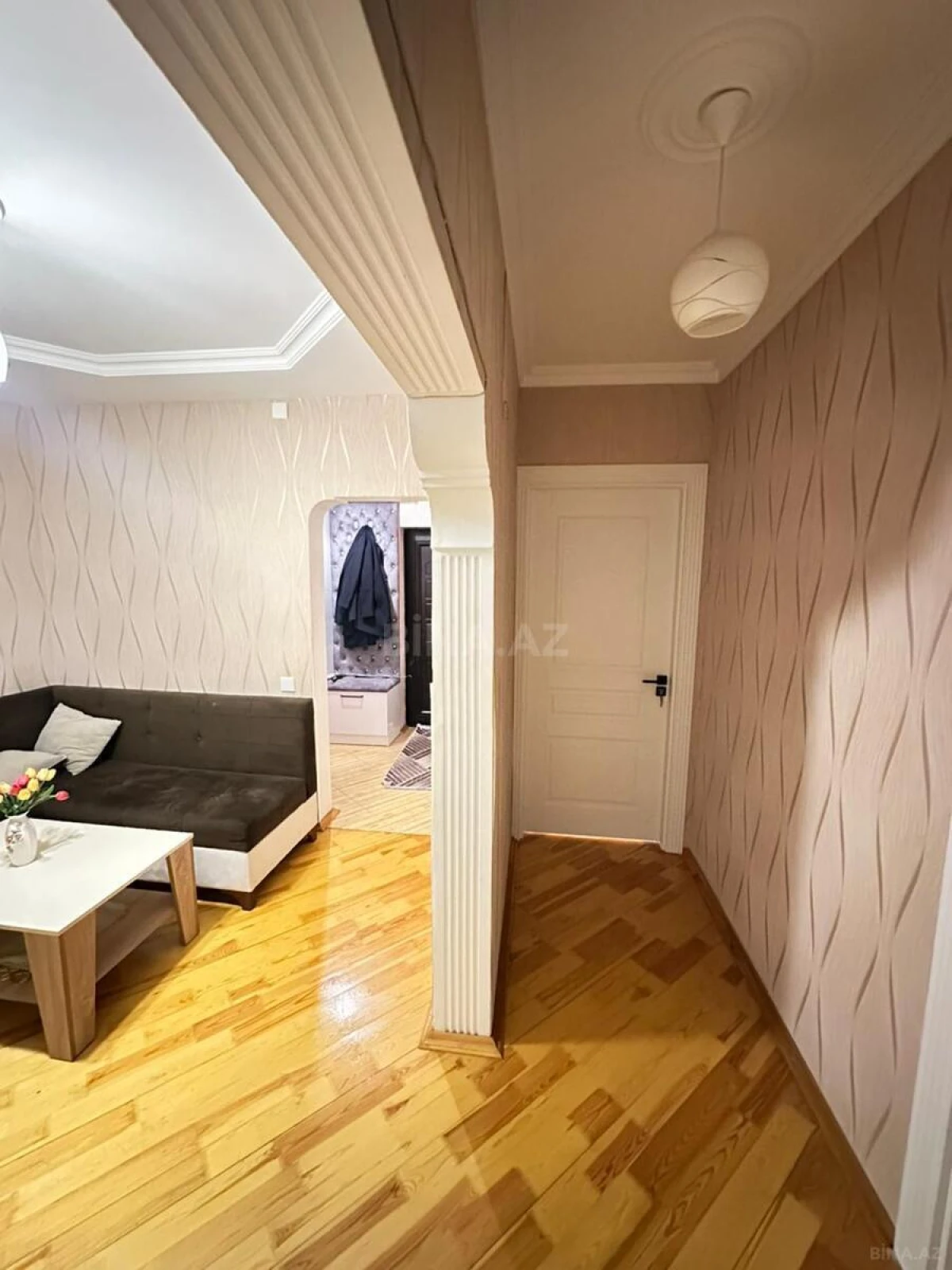 Satılır 5 otaqlı mənzil 100 m²
