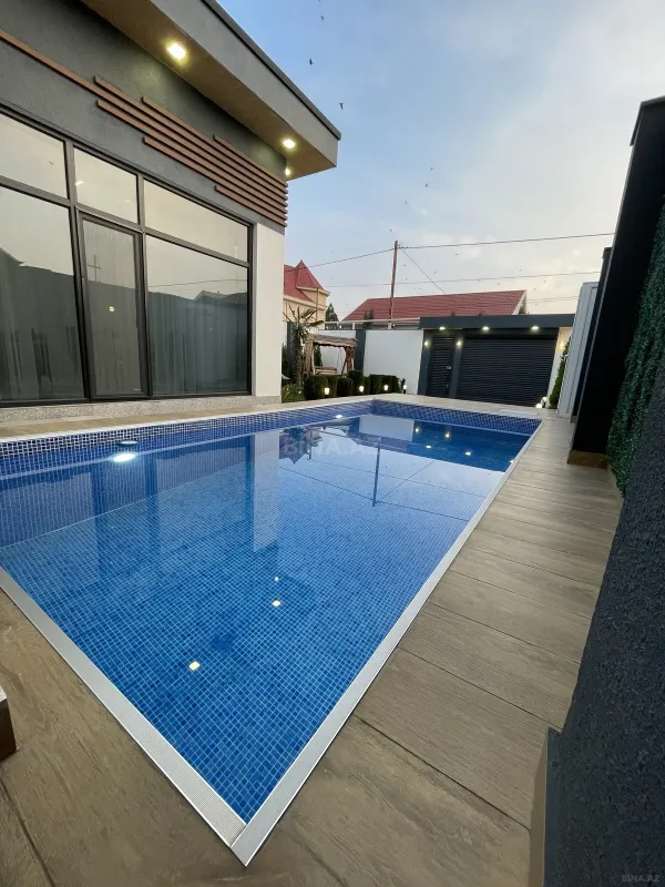 Kirayə verilir 4 otaqlı həyət evi 250 m²