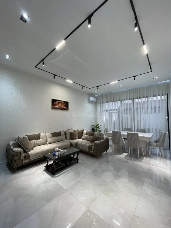 Kirayə verilir 4 otaqlı həyət evi 250 m²