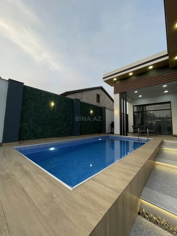 Kirayə verilir 4 otaqlı həyət evi 250 m²