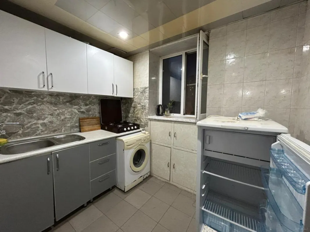Kirayə verilir 2 otaqlı mənzil 40 m²