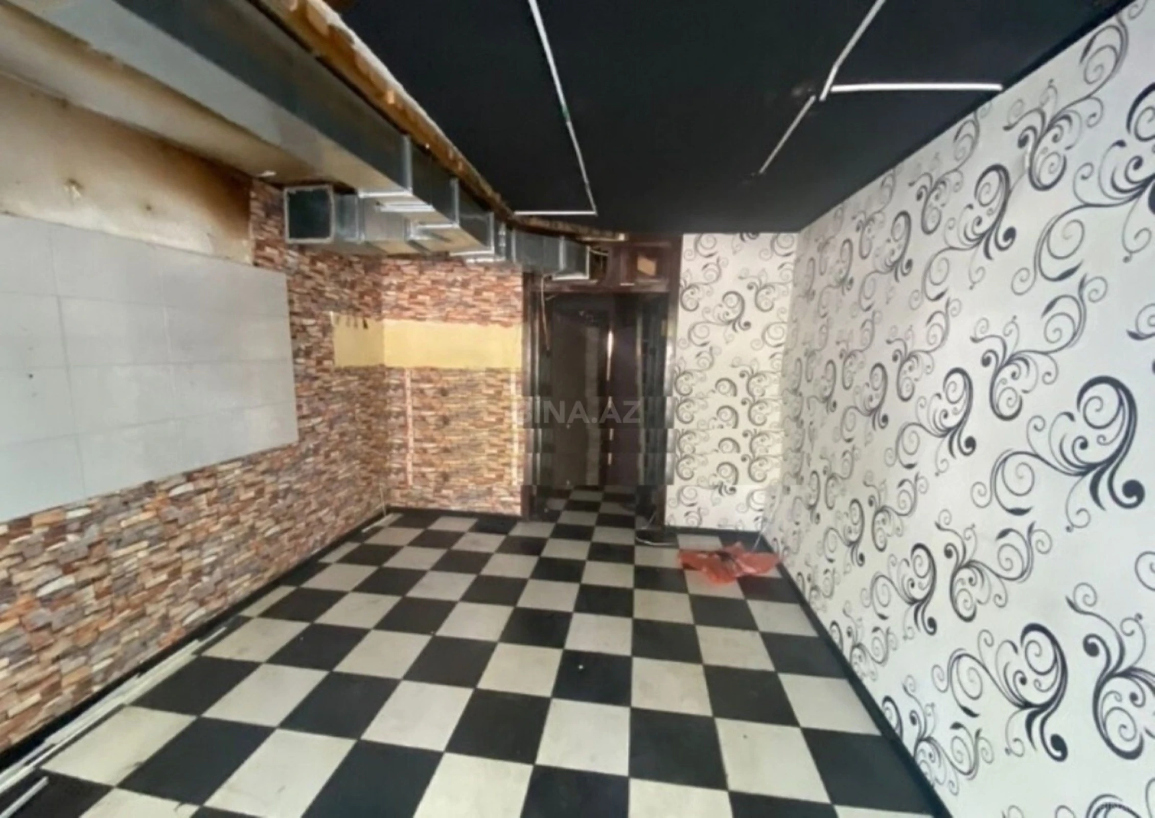 Satılır obyekt 132 m²