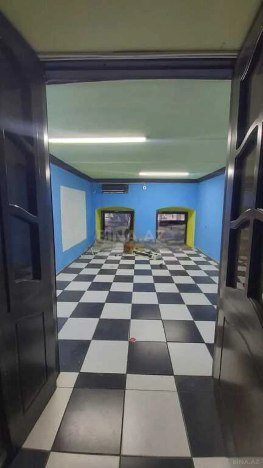 Satılır obyekt 132 m²