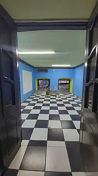 Satılır obyekt 132 m²