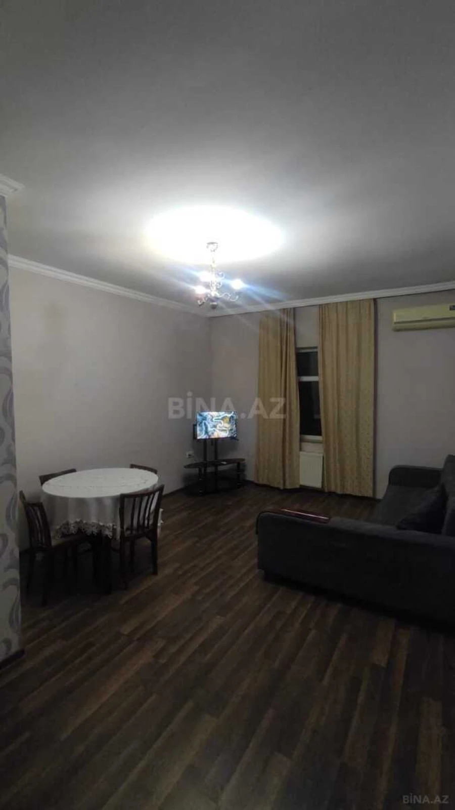 Kirayə verilir 2 otaqlı mənzil 65 m²