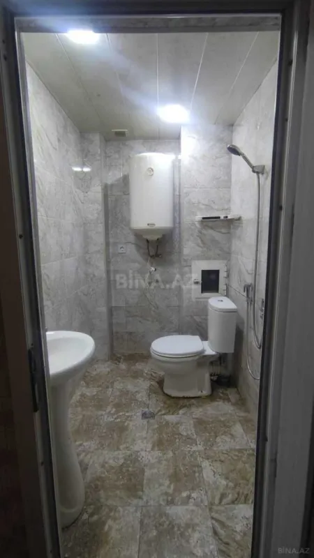 Kirayə verilir 2 otaqlı mənzil 65 m²