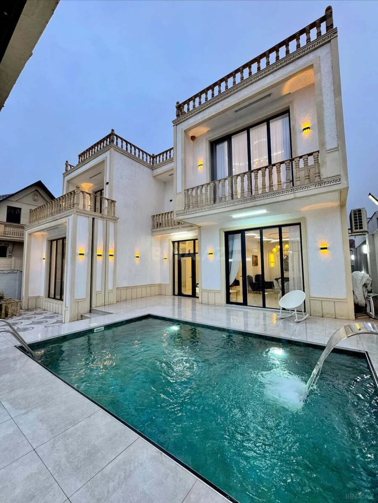 Kirayə verilir 5 otaqlı həyət evi 400 m²