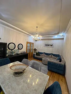 Satılır 3 otaqlı mənzil 101 m² — Bakı, İnşaatçılar 3 otaq 101.00 m²