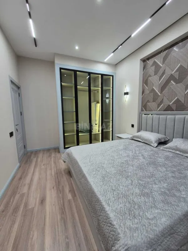 Satılır 3 otaqlı mənzil 90 m²