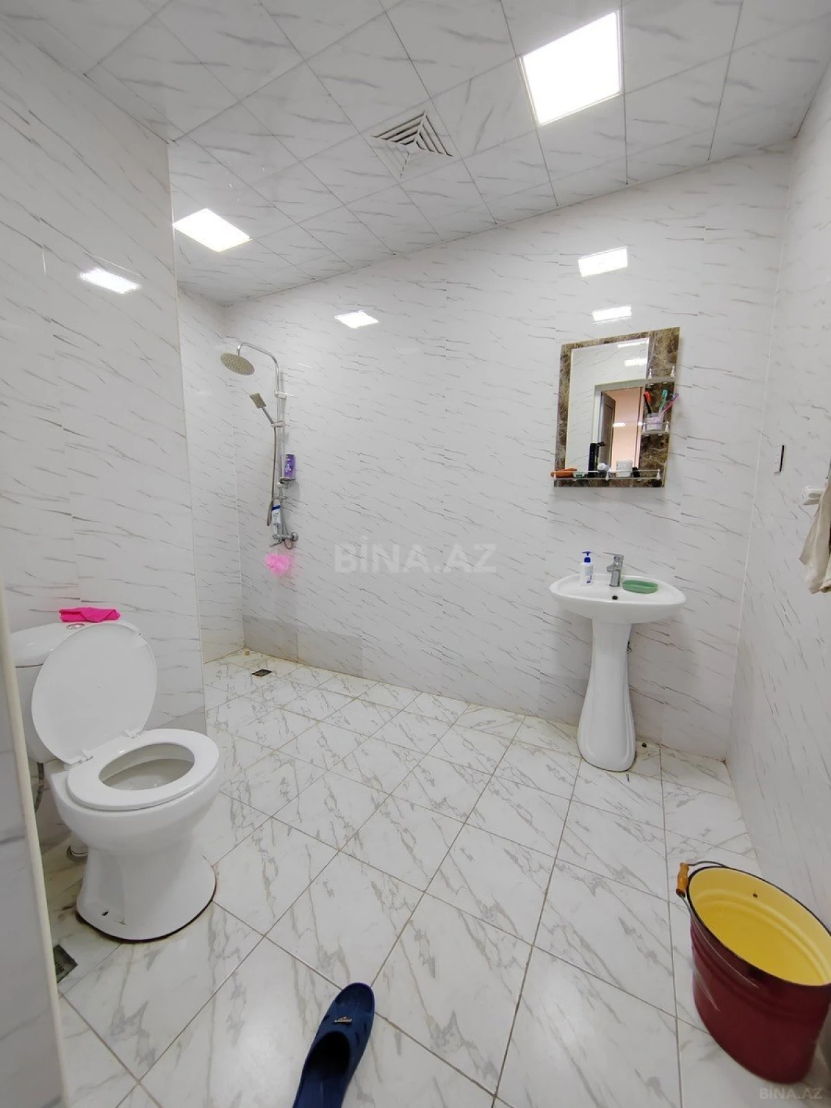 Satılır 3 otaqlı mənzil 106 m²