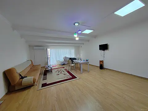 Satılır 3 otaqlı mənzil 106 m²