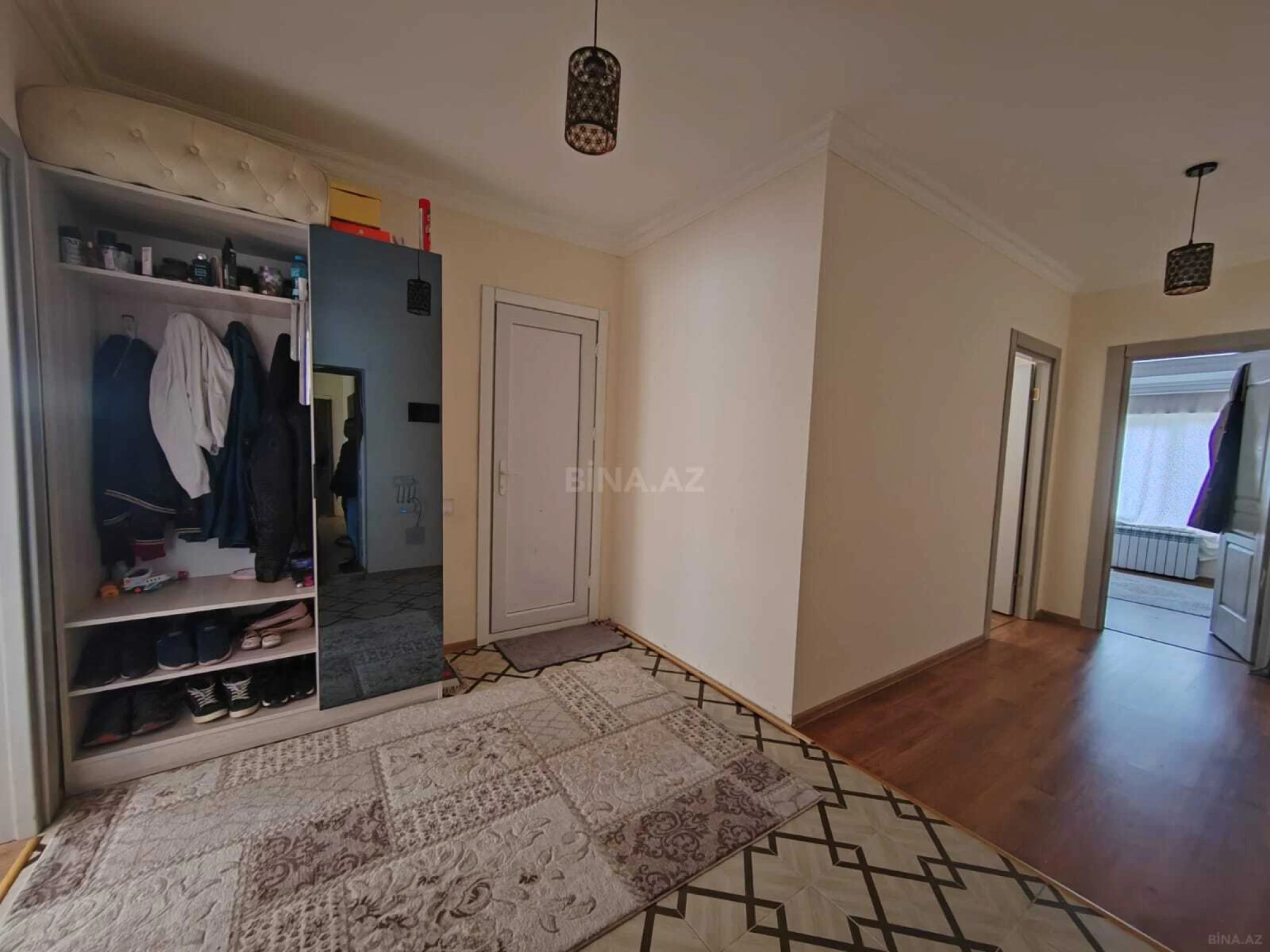 Satılır 3 otaqlı mənzil 106 m²
