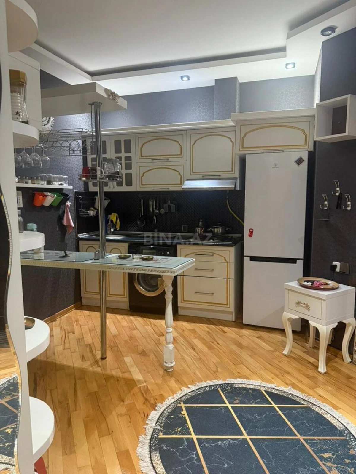 Satılır 3 otaqlı mənzil 90 m²