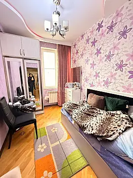 Satılır 3 otaqlı mənzil 90 m²