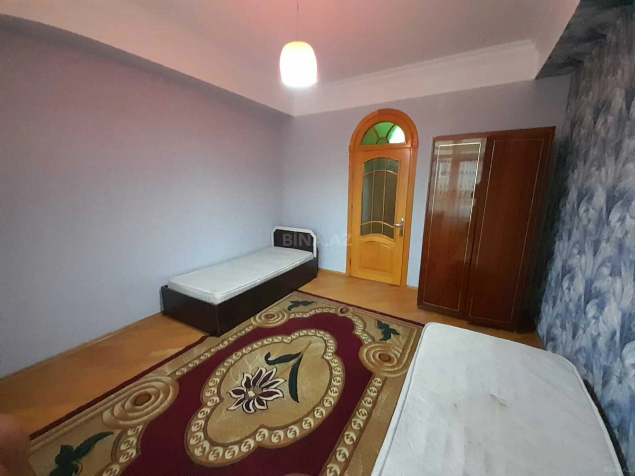 Satılır 3 otaqlı mənzil 128 m²