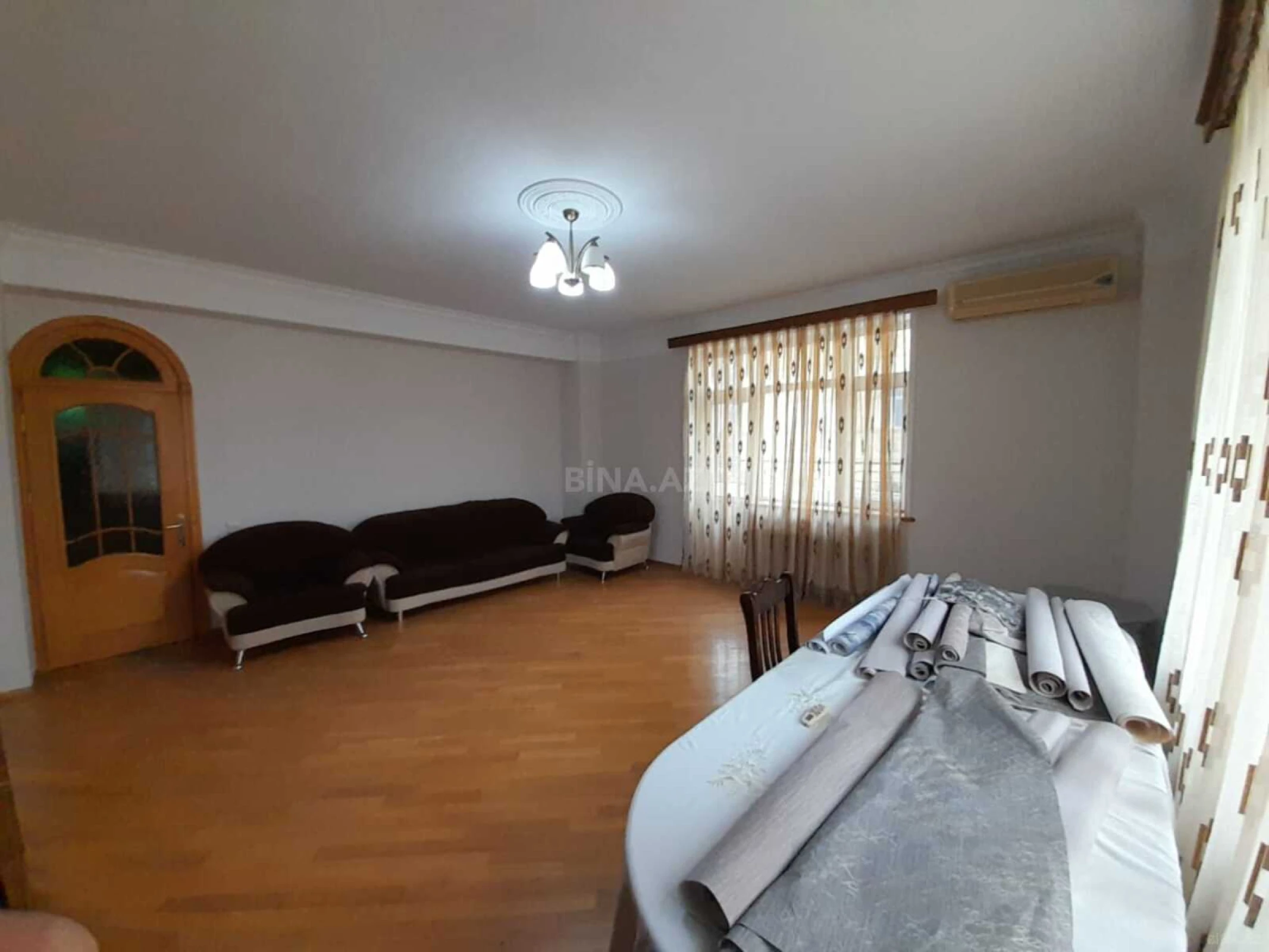 Satılır 3 otaqlı mənzil 128 m²