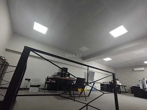 Kirayə verilir 2 otaqlı ofis 137 m²