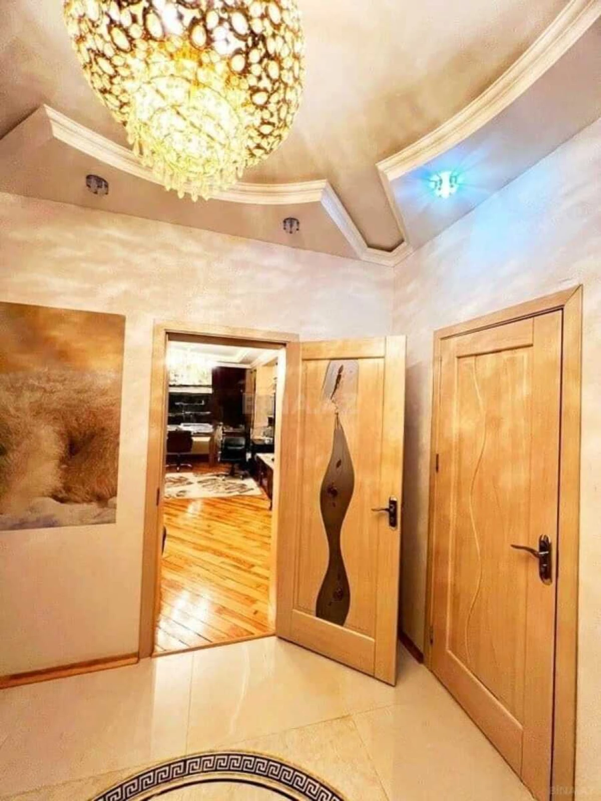 Satılır 3 otaqlı mənzil 100 m²