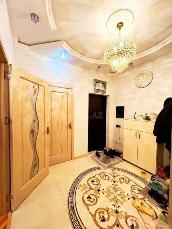 Satılır 3 otaqlı mənzil 100 m²